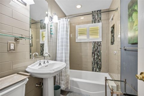 Villa ou maison à vendre à Tampa, Floride: 3 chambres, 206.06 m2 № 1911983 - photo 26