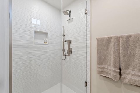 Condo in Jupiter, Florida, 2 bedrooms № 2431566 - photo 23
