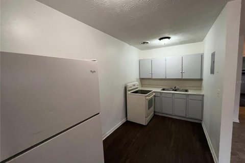 Townhouse in Jacksonville, Florida 2 bedrooms, 66.52 sq.m. № 1878097 - photo 6