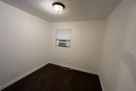 Townhouse in Jacksonville, Florida 2 bedrooms, 66.52 sq.m. № 1878097 - photo 12