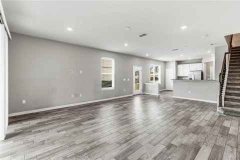 Touwnhouse à vendre à Orlando, Floride: 3 chambres, 160.54 m2 № 2351580 - photo 11