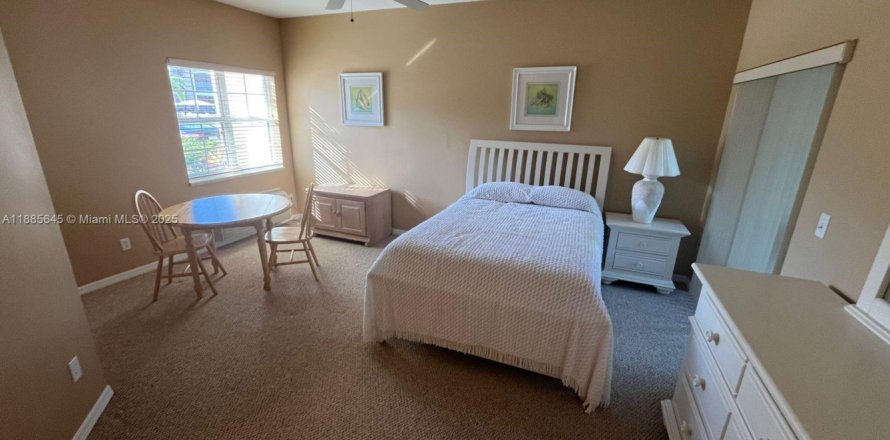 Condominio en Port St. Lucie, Florida, 1 dormitorio № 1932618