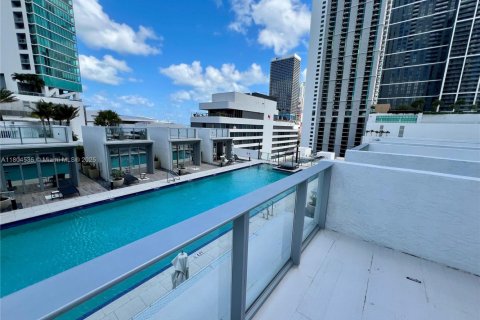 Condo in Miami, Florida  № 1743988 - photo 21