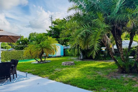 House in West Park, Florida 3 bedrooms, 88.44 sq.m. № 1796283 - photo 15