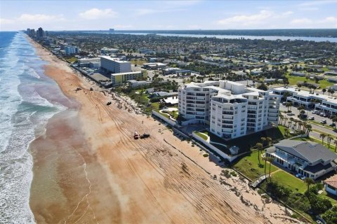 Condominio en venta en Ormond Beach, Florida, 3 dormitorios, 193.42 m2 № 2105660 - foto 24