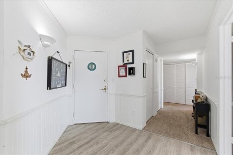 Condominio en venta en Ormond Beach, Florida, 3 dormitorios, 193.42 m2 № 2105660 - foto 3
