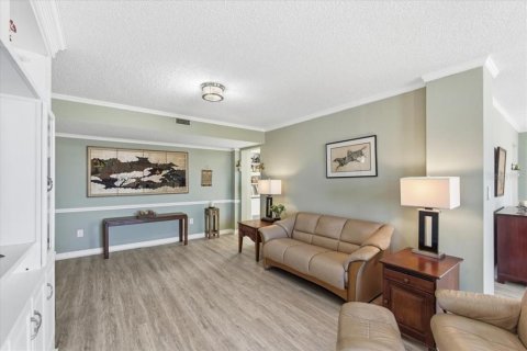 Condominio en venta en Ormond Beach, Florida, 3 dormitorios, 193.42 m2 № 2105660 - foto 4