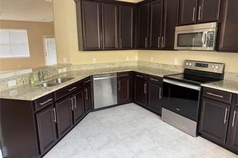 Touwnhouse à louer à Windermere, Floride: 3 chambres, 143.53 m2 № 2421827 - photo 5