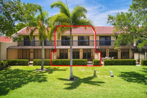 Townhouse in Palm Beach Gardens, Florida 3 bedrooms, 173.63 sq.m. № 2260976 - photo 30