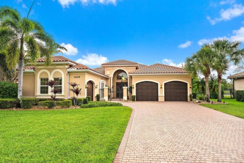 Casa en venta en Palm Beach Gardens, Florida, 3 dormitorios, 315.59 m2 № 2248423 - foto 10