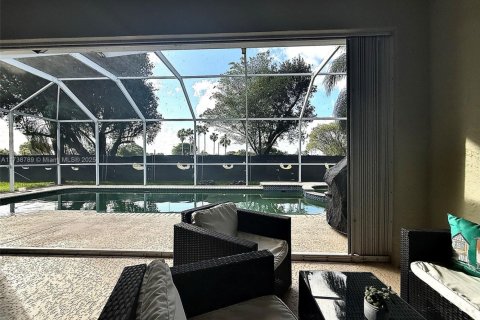 Casa en venta en Homestead, Florida, 3 dormitorios, 186.45 m2 № 2080506 - foto 22