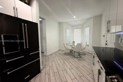 Casa en venta en Homestead, Florida, 3 dormitorios, 186.45 m2 № 2080506 - foto 10