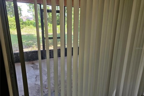 House in Kissimmee, Florida 3 bedrooms, 190.64 sq.m. № 2229739 - photo 9