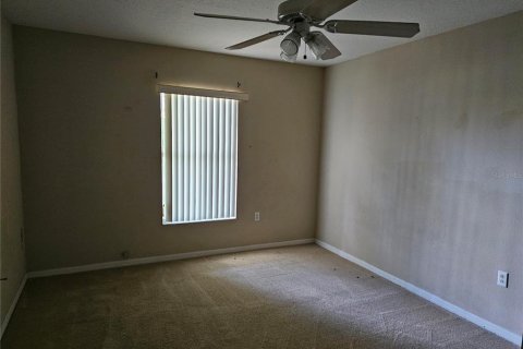 House in Kissimmee, Florida 3 bedrooms, 190.64 sq.m. № 2229739 - photo 12