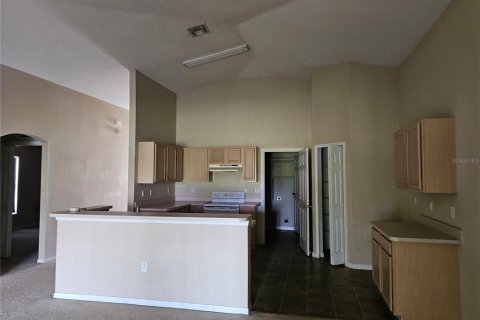 House in Kissimmee, Florida 3 bedrooms, 190.64 sq.m. № 2229739 - photo 5