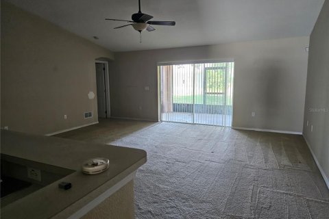 House in Kissimmee, Florida 3 bedrooms, 190.64 sq.m. № 2229739 - photo 10