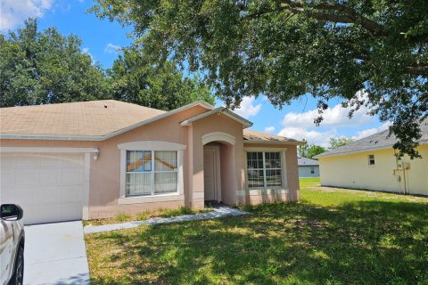 House in Kissimmee, Florida 3 bedrooms, 190.64 sq.m. № 2229739 - photo 4