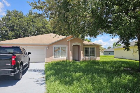 House in Kissimmee, Florida 3 bedrooms, 190.64 sq.m. № 2229739 - photo 29