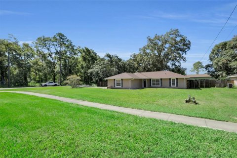 Casa en venta en Ocala, Florida, 3 dormitorios, 139.17 m2 № 1846946 - foto 2