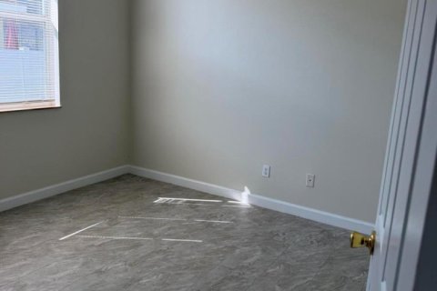 Casa en alquiler en Port St. Lucie, Florida, 4 dormitorios, 186.55 m2 № 2078286 - foto 14