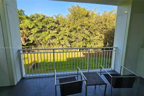 Condominio en venta en Doral, Florida, 1 dormitorio, 65.5 m2 № 1868597 - foto 15