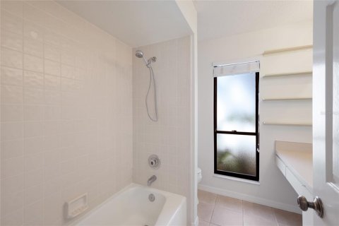 Купить виллу или дом в Сарасота, Флорида 10 комнат, 202.9м2, № 2124342 - фото 28