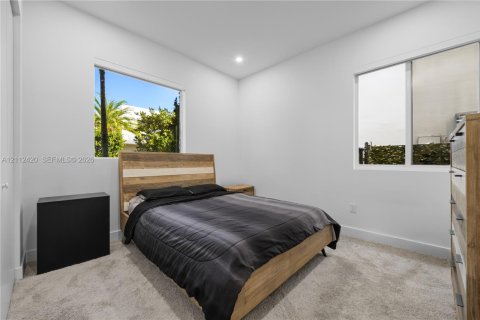 Villa ou maison à vendre à Doral, Floride: 4 chambres, 336.68 m2 № 2432558 - photo 19