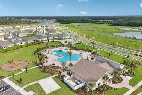 Casa en venta en Kissimmee, Florida, 5 dormitorios, 309.83 m2 № 2304349 - foto 21