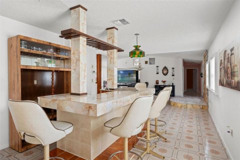House in Hudson, Florida 3 bedrooms, 195.09 sq.m. № 1686640 - photo 14
