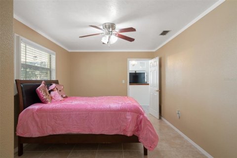 House in Hudson, Florida 3 bedrooms, 195.09 sq.m. № 1686640 - photo 16