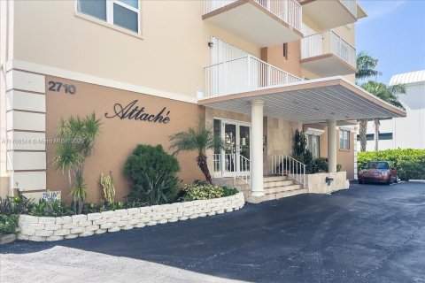 Condominio en venta en Hollywood, Florida, 1 dormitorio, 68.75 m2 № 1713752 - foto 3