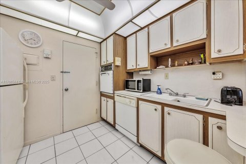 Condominio en venta en Hollywood, Florida, 1 dormitorio, 68.75 m2 № 1713752 - foto 19