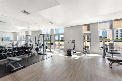 Condo in Miami, Florida, 2 bedrooms  № 1926171 - photo 18