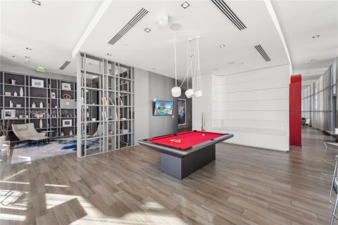 Condo in Miami, Florida, 2 bedrooms  № 1926171 - photo 24
