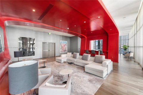 Condo in Miami, Florida, 2 bedrooms  № 1926171 - photo 25