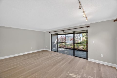 Condo in Clearwater, Florida, 3 bedrooms № 2100107 - photo 15