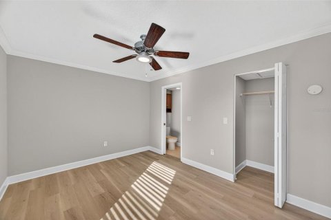Condo in Clearwater, Florida, 3 bedrooms № 2100107 - photo 22