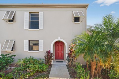 Condo in Clearwater, Florida, 3 bedrooms  № 2100107