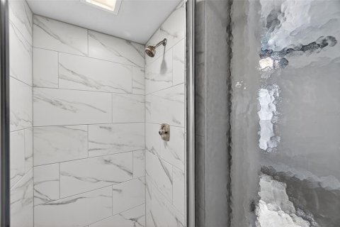 Condo in Clearwater, Florida, 3 bedrooms № 2100107 - photo 27