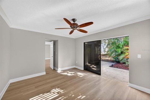 Condo in Clearwater, Florida, 3 bedrooms № 2100107 - photo 18