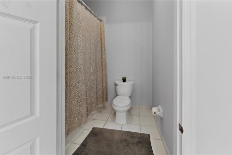 Touwnhouse à vendre à Homestead, Floride: 2 chambres, 116.87 m2 № 2086573 - photo 25