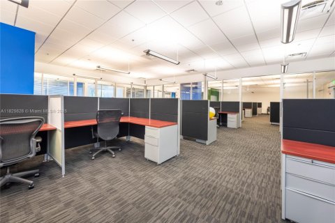 Immobilier commercial à vendre à Boca Raton, Floride № 1938171 - photo 18