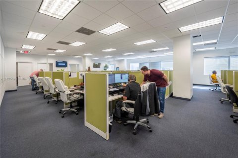 Immobilier commercial à vendre à Boca Raton, Floride № 1938171 - photo 9