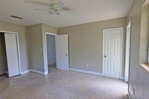 Villa ou maison à louer à Sarasota, Floride: 3 chambres, 147.9 m2 № 2436943 - photo 16