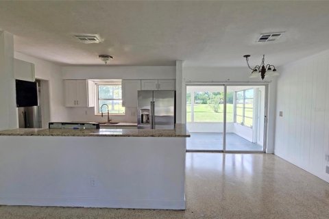 Villa ou maison à louer à Sarasota, Floride: 3 chambres, 147.9 m2 № 2436943 - photo 5