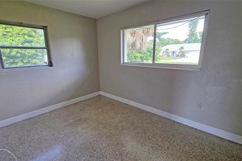 Villa ou maison à louer à Sarasota, Floride: 3 chambres, 147.9 m2 № 2436943 - photo 13