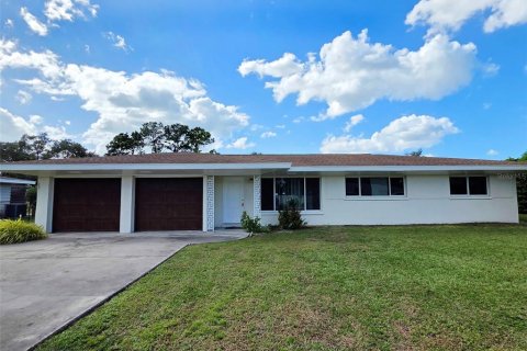 Villa ou maison à louer à Sarasota, Floride: 3 chambres, 147.9 m2 № 2436943 - photo 2