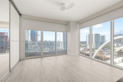 Copropriété à vendre à Miami, Floride: 2 chambres, 104.33 m2 № 1355148 - photo 16