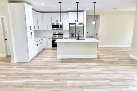 Villa ou maison à vendre à Ocala, Floride: 4 chambres, 171.13 m2 № 2289591 - photo 11