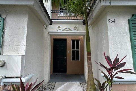 Townhouse in Homestead, Florida 3 bedrooms, 132.66 sq.m. № 1845548 - photo 7